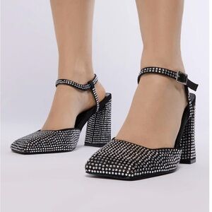 Chic Black Studded Heels